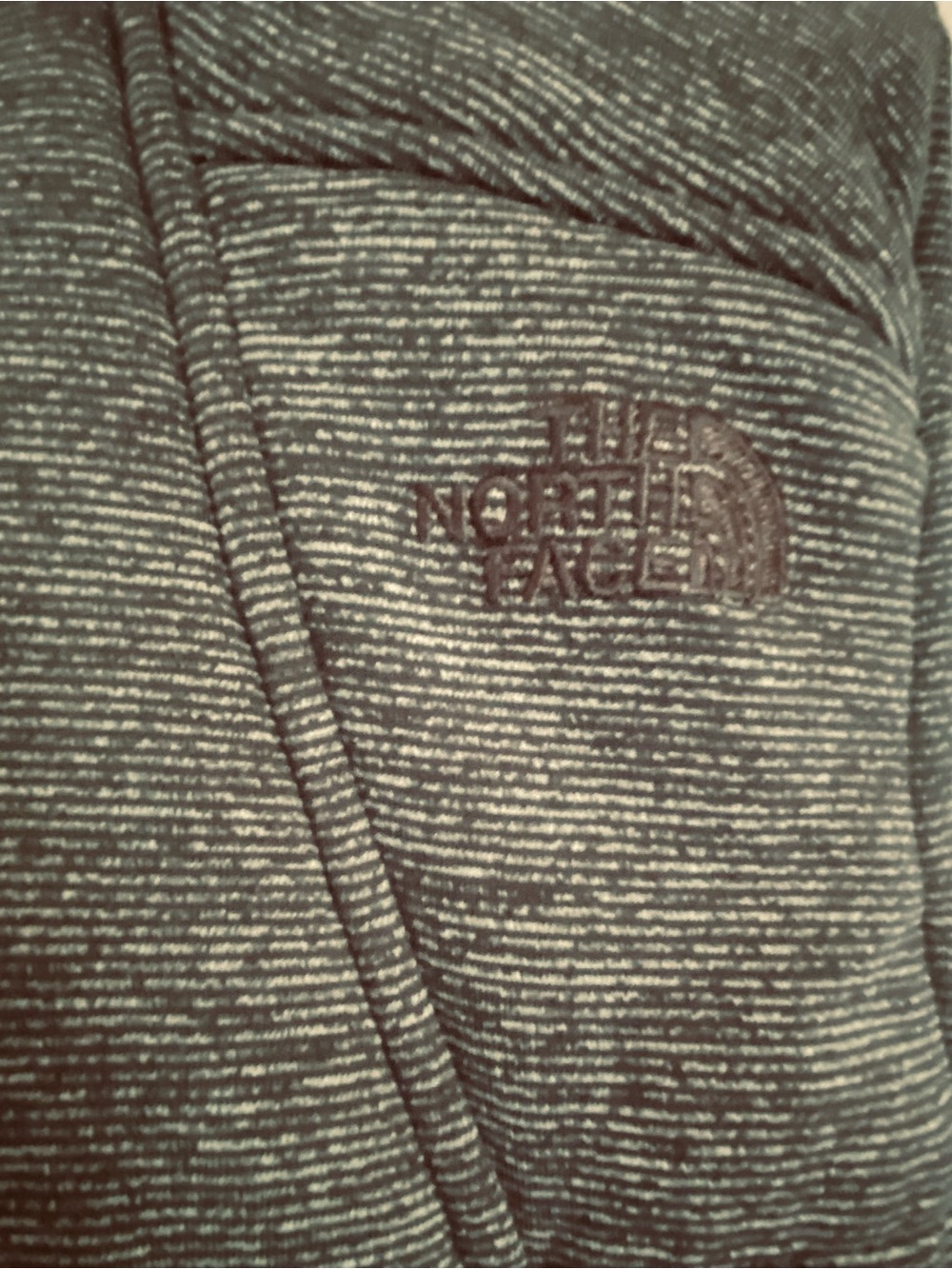 THE NORTH FACE PSEUDIO HEATHER GREY QUILTED VEST - Picture 10 of 16